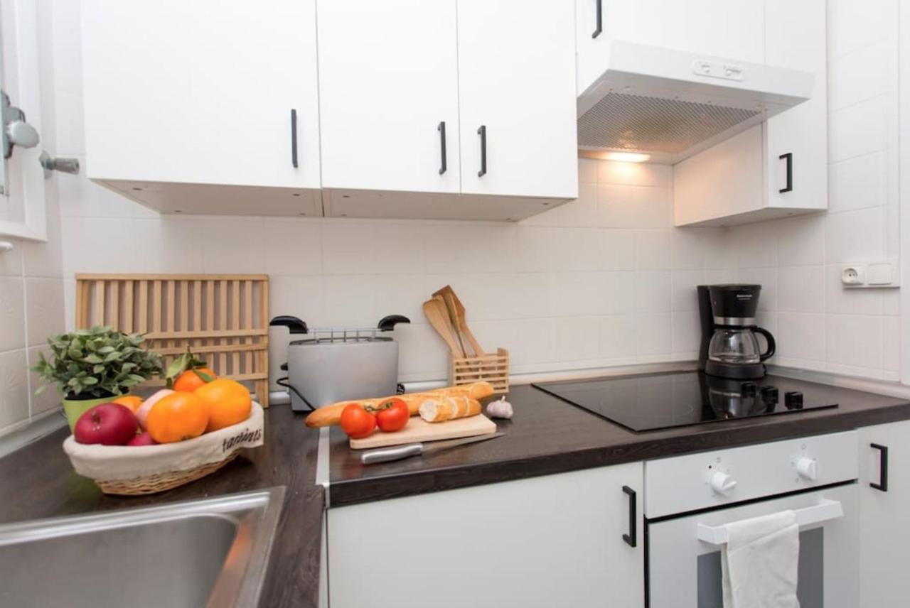 Priority Fira Apartments Barcelona Ngoại thất bức ảnh