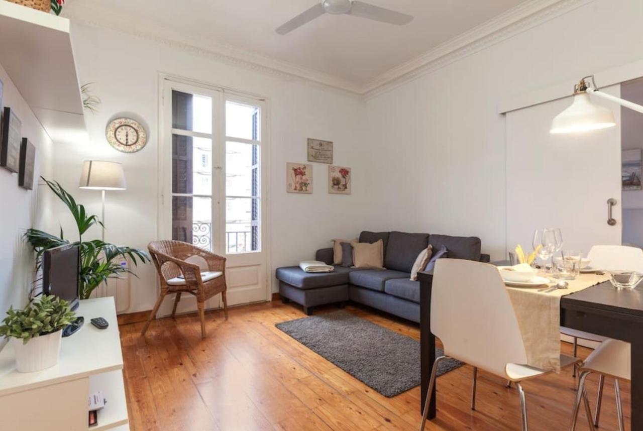Priority Fira Apartments Barcelona Ngoại thất bức ảnh